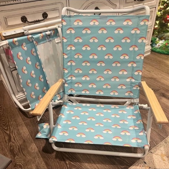 Stoney Clover Lane Target X Blue Rainbow Beach Chair Lounger - Picture 1 of 4